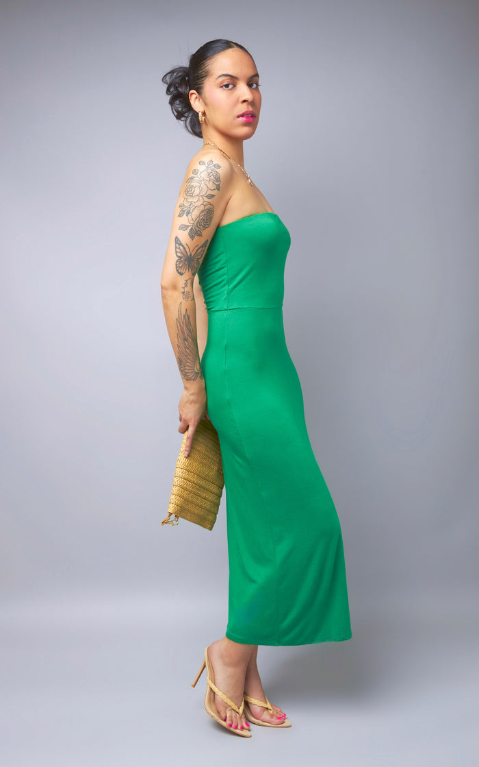 Impeccable Style Green Jersey Knit Strapless Midi Dress