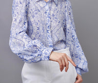 Effotlessly Classic Blue Floral Button-Up Blouse