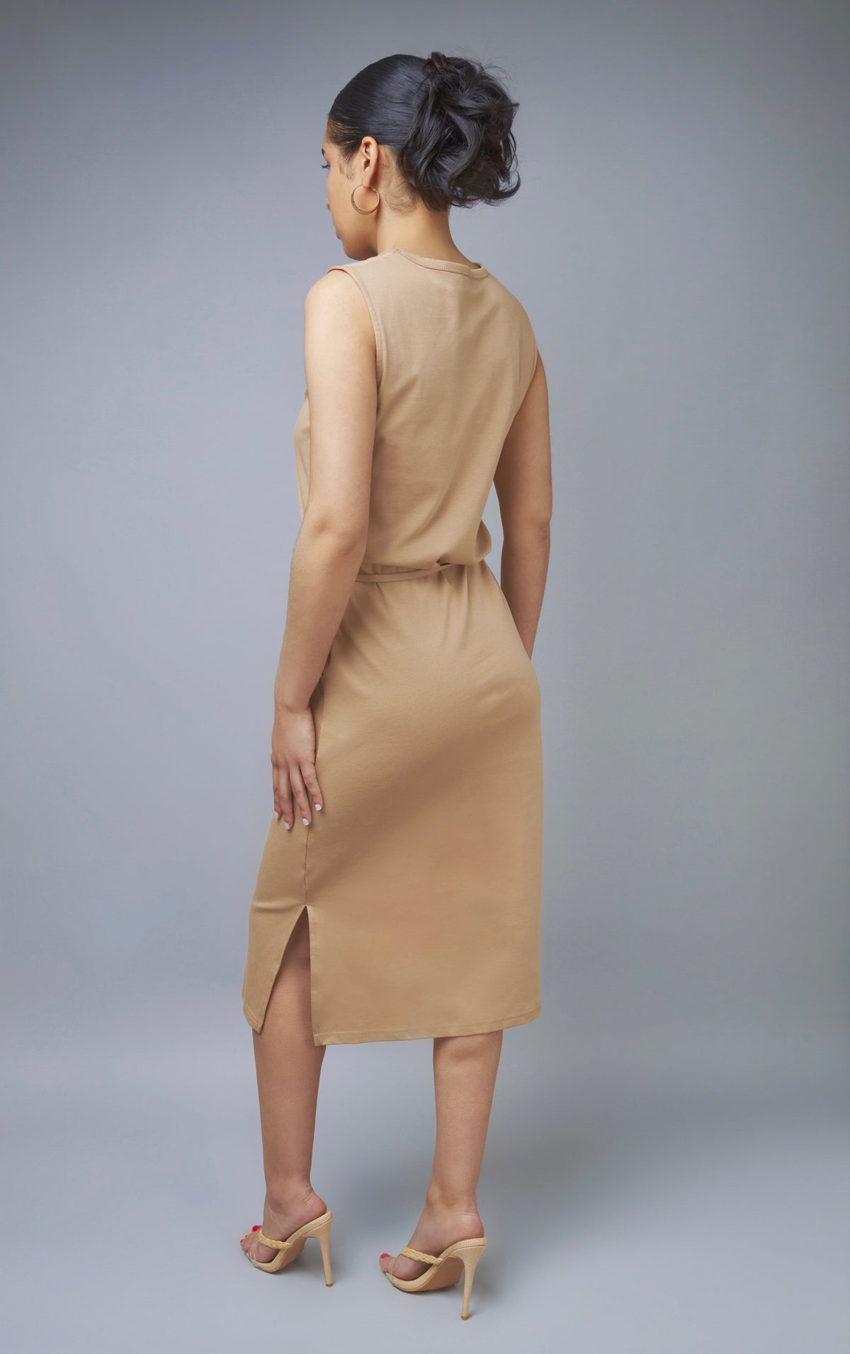 Basic Attitude Taupe Sleeveless Dress