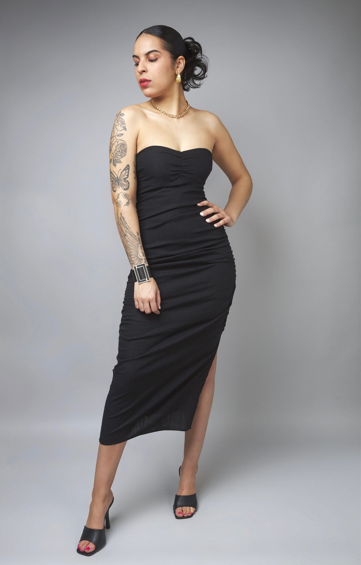 Enticing Black Linen Strapless Midi Bodycon Dress