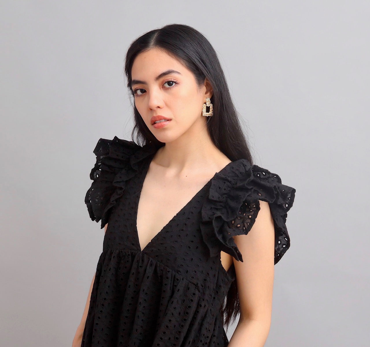 Express black ruffle clearance dress