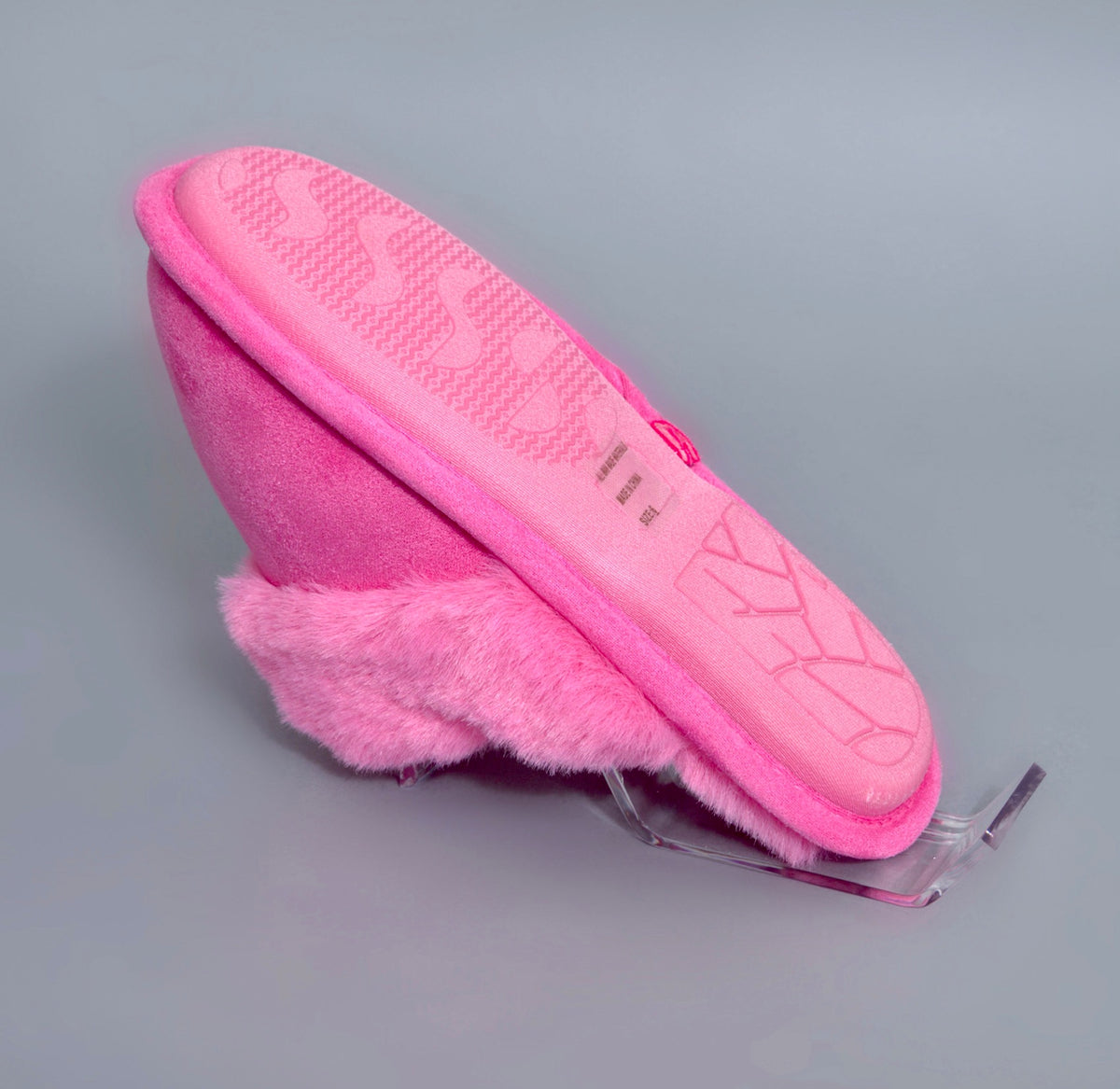 Pink Cozy Fuzzy Soft Faux Fur Slippers