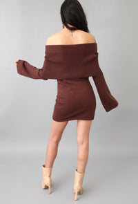 Melinda Brown Off-The-Shoulder Ribbed Knit Mini Dress
