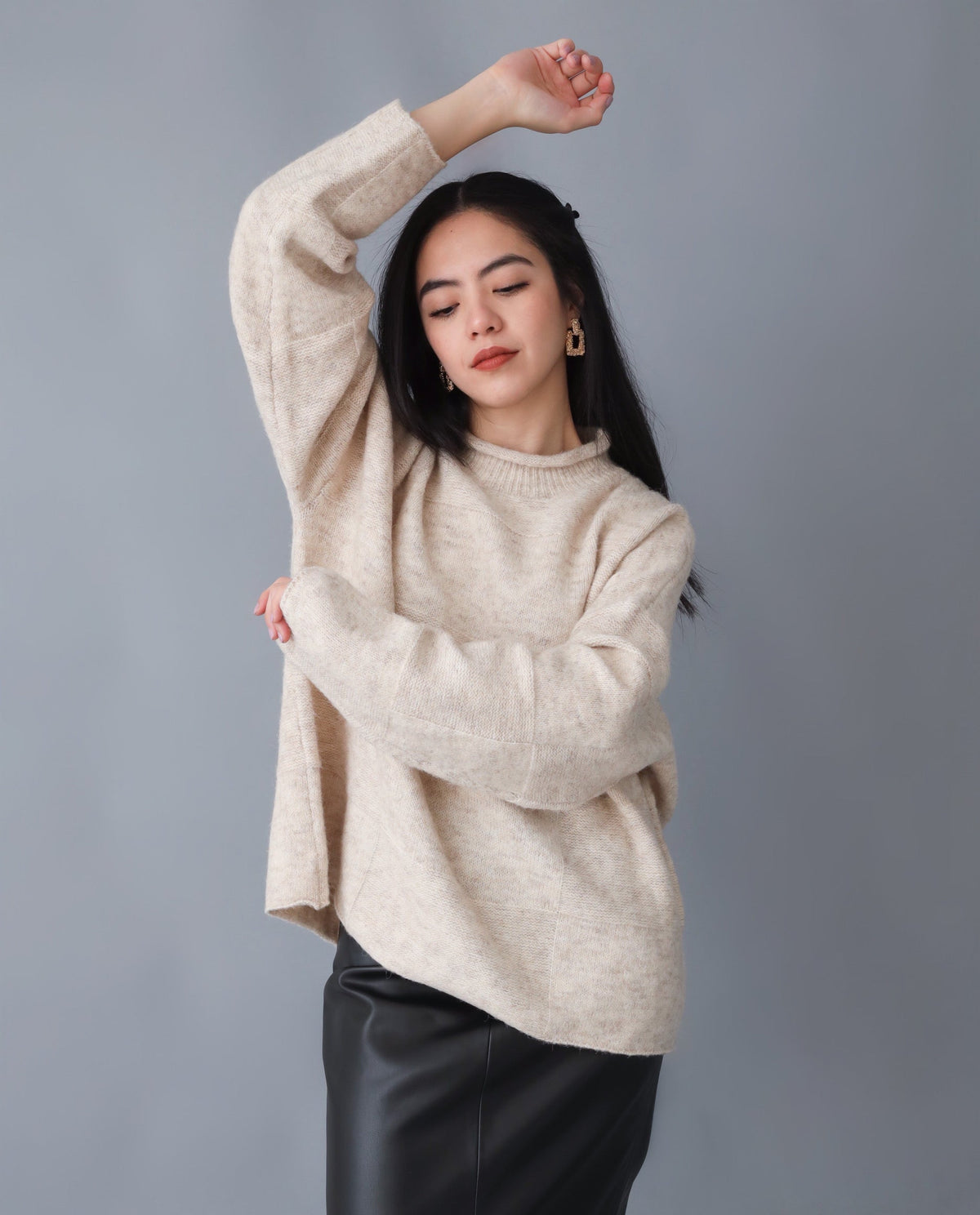 Winter Warmth Natural Boxy Loose-Fit Mock Neck Knit Sweater